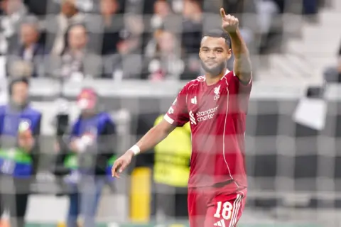 Predicted Liverpool XI vs Sunderland: Curtis Jones Set for “Emergency” Role & Salah Doubt