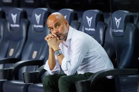 Slot Updates on Gomez & Frimpong; Hails “Big Talent” Jacquet Ahead of Man City